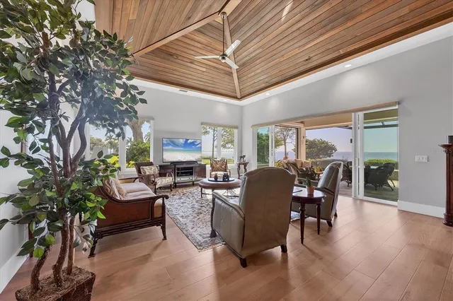 $3,500,000 | 7927 Longbay Boulevard, Sarasota, FL 34243