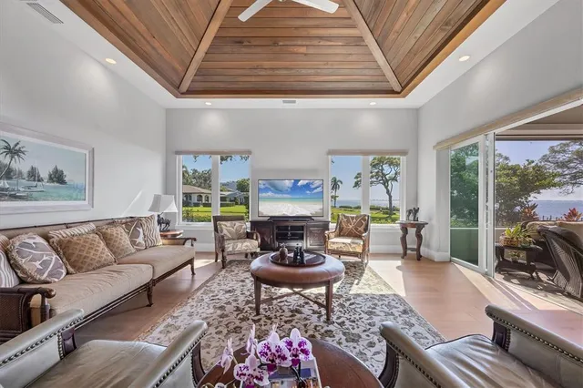 $3,500,000 | 7927 Longbay Boulevard, Sarasota, FL 34243