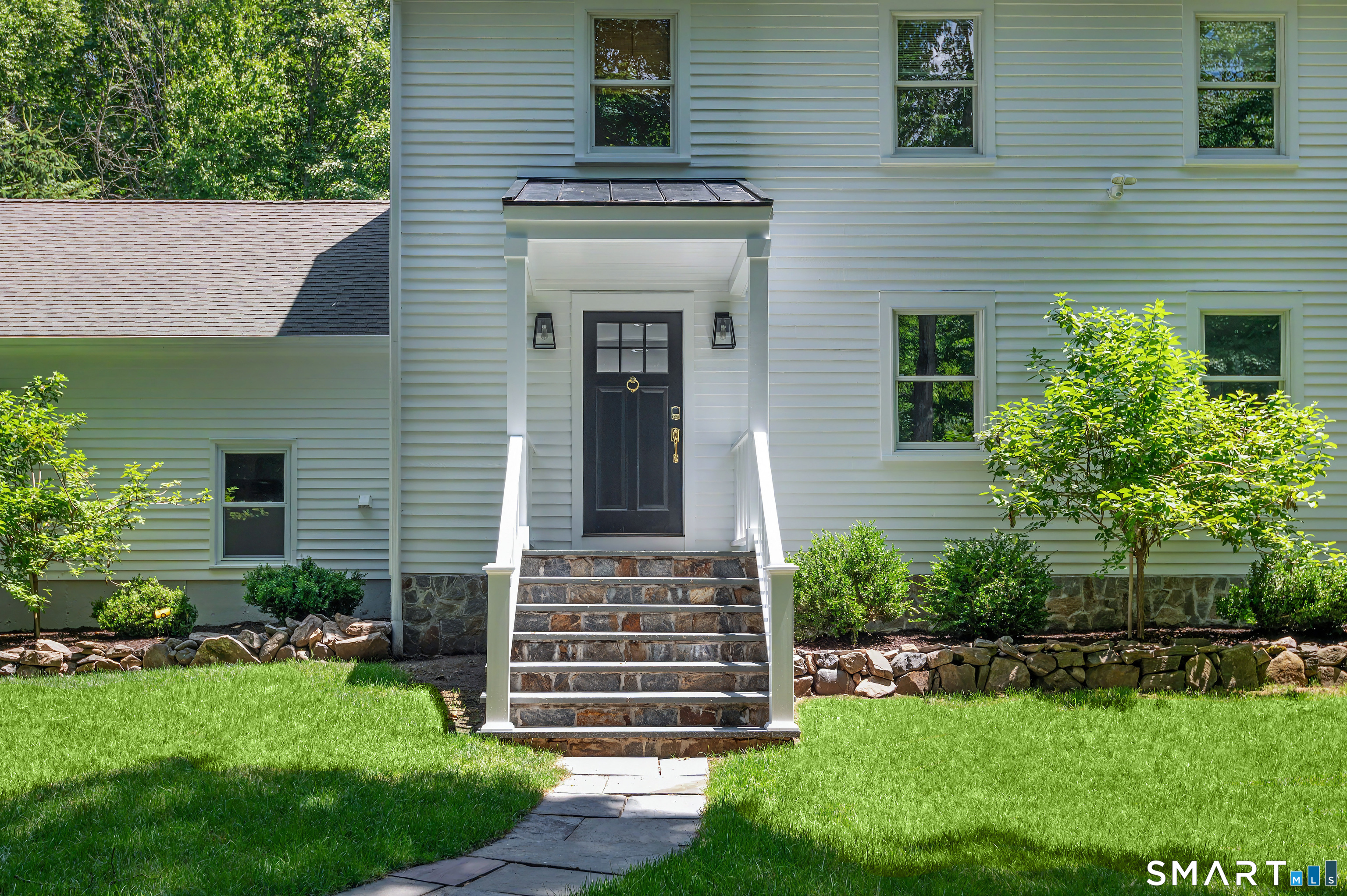 564 Barrack Hill Road Ridgefield, CT 06877 - Photo 3 of 40