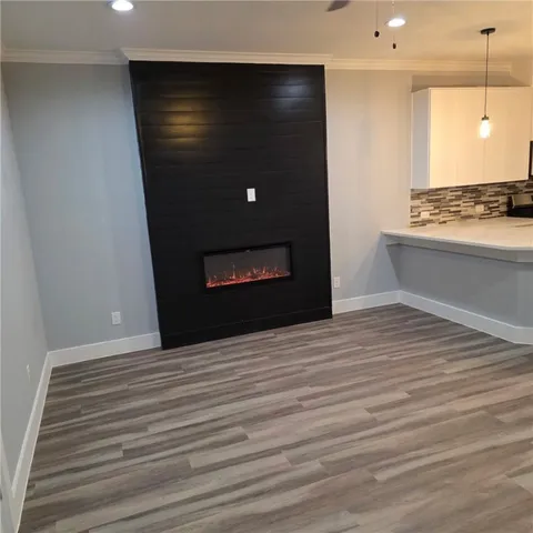 $350,000 | 6223 Post Oak Terrace, Fort Worth, TX 76112