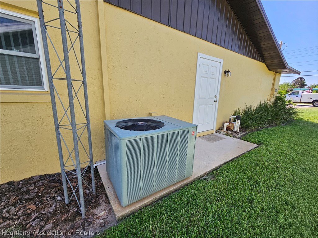1050 Schlosser Road Sebring, FL 33870 - Photo 34 of 37 Gallery Image 34
