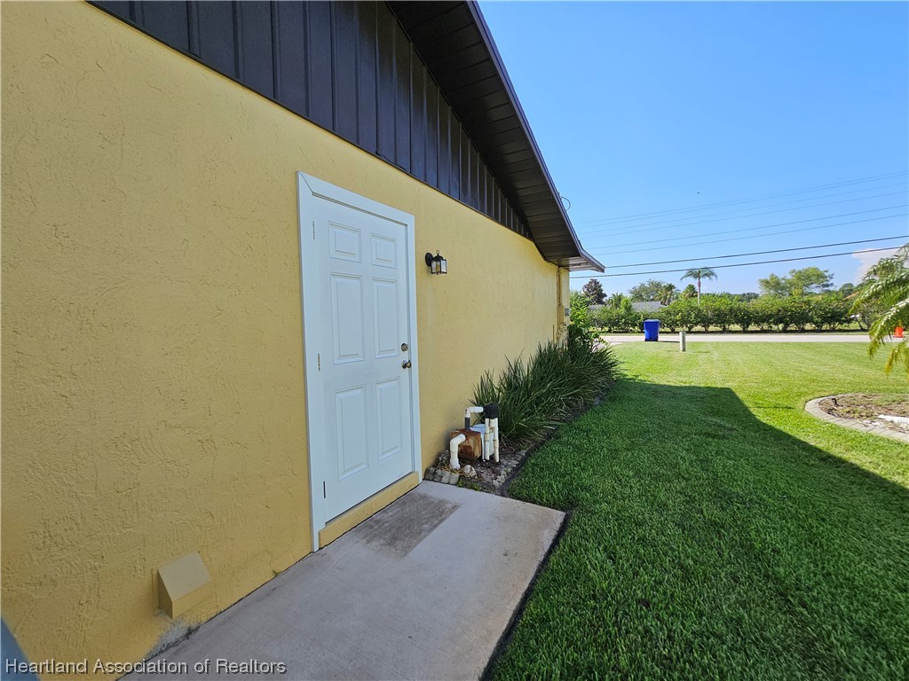 1050 Schlosser Road Sebring, FL 33870 - Photo 35 of 37 Gallery Image 35