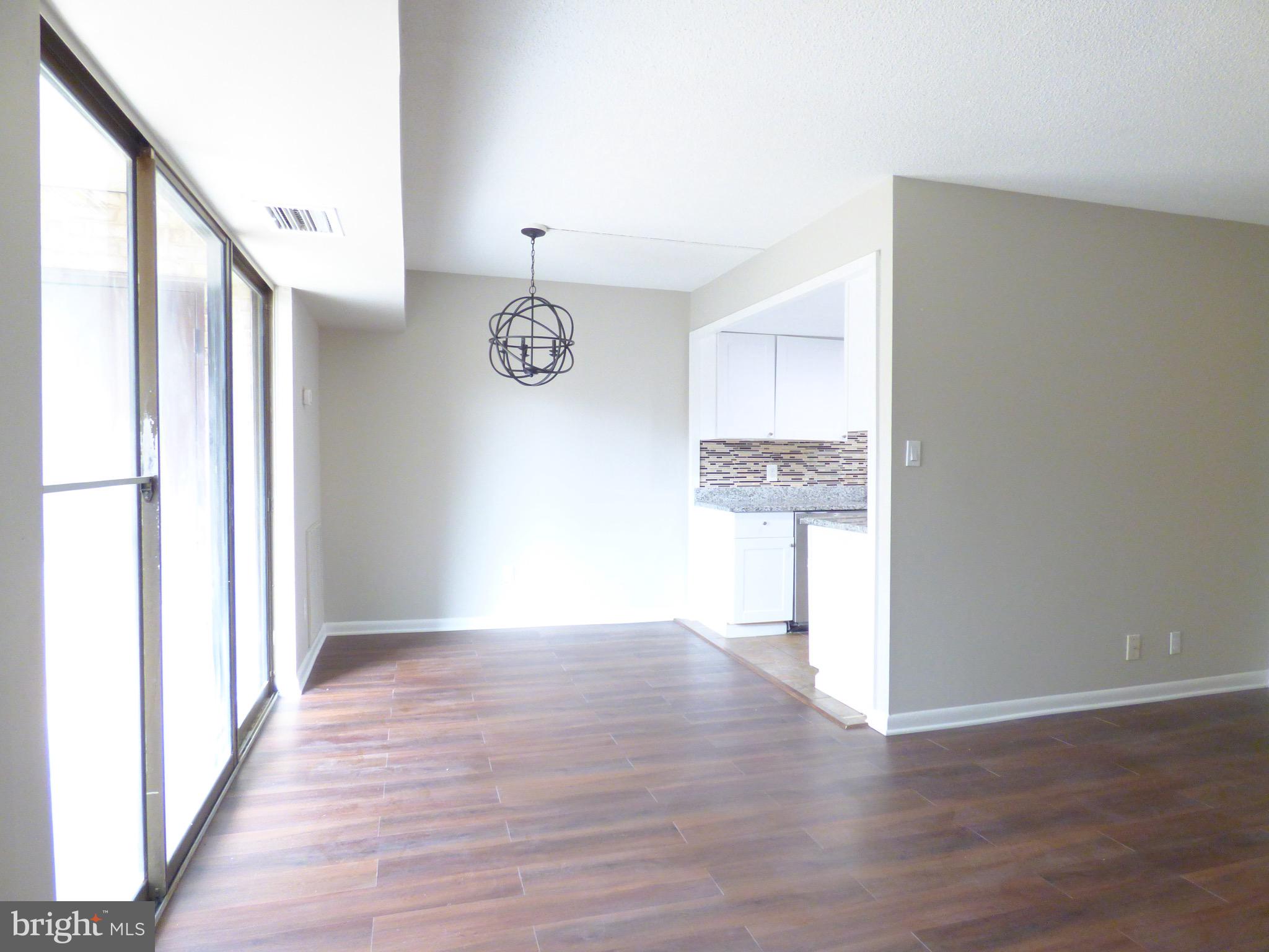 2242 Castle Rock Square, Unit 11C Reston, VA 20191 - Photo 4 of 34