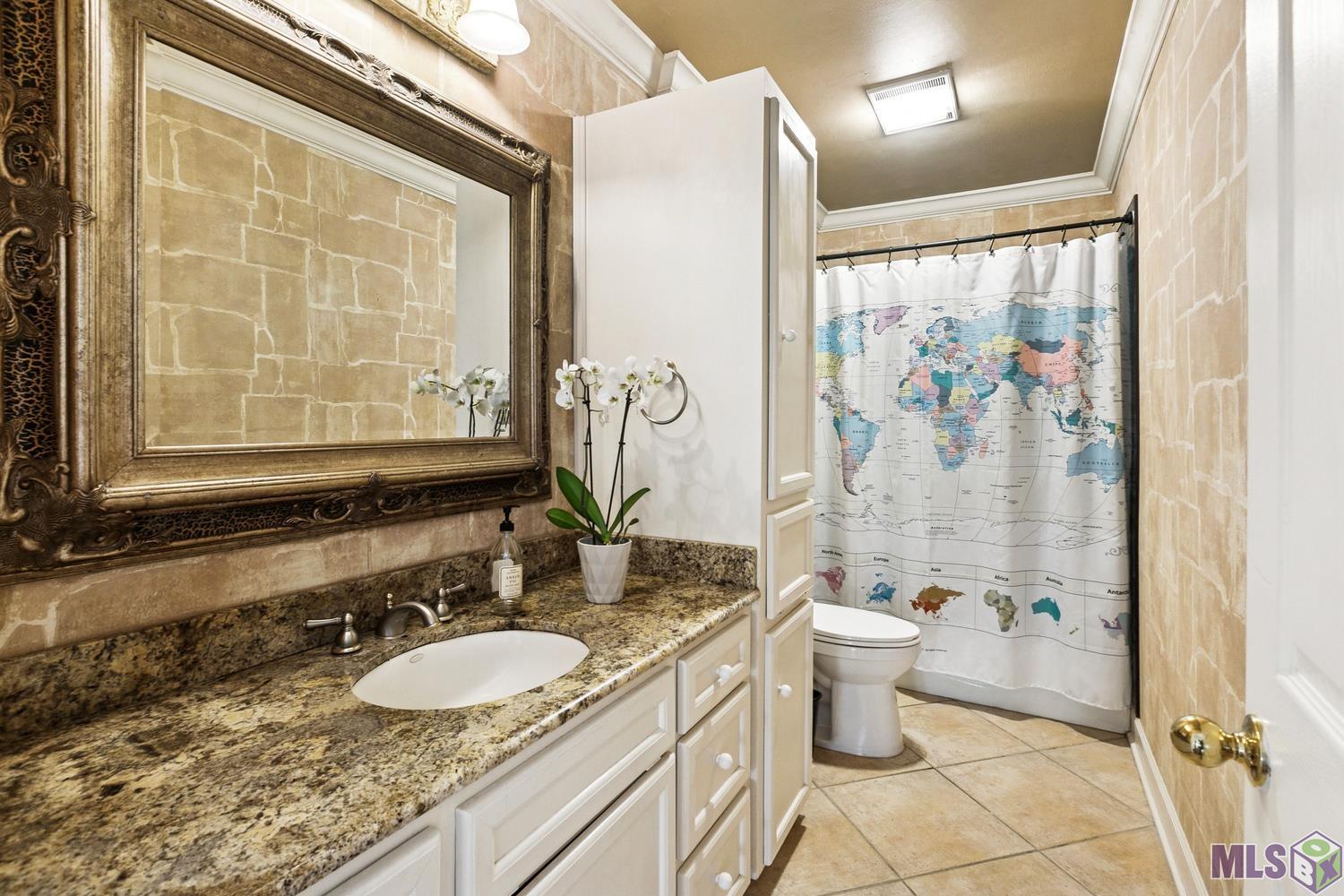 3108 Myrtle Avenue Baton Rouge, LA 70806 - Photo 13 of 21 Additional bathroom