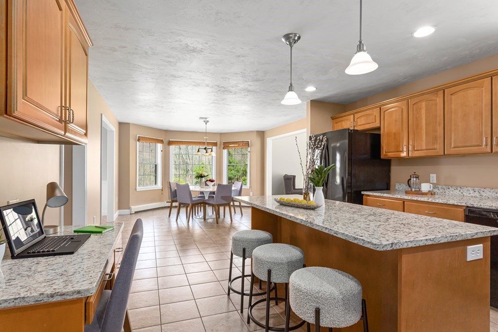 28 Highridge Road Bellingham, MA 02019 - Photo 13 of 42 Gallery Image 13