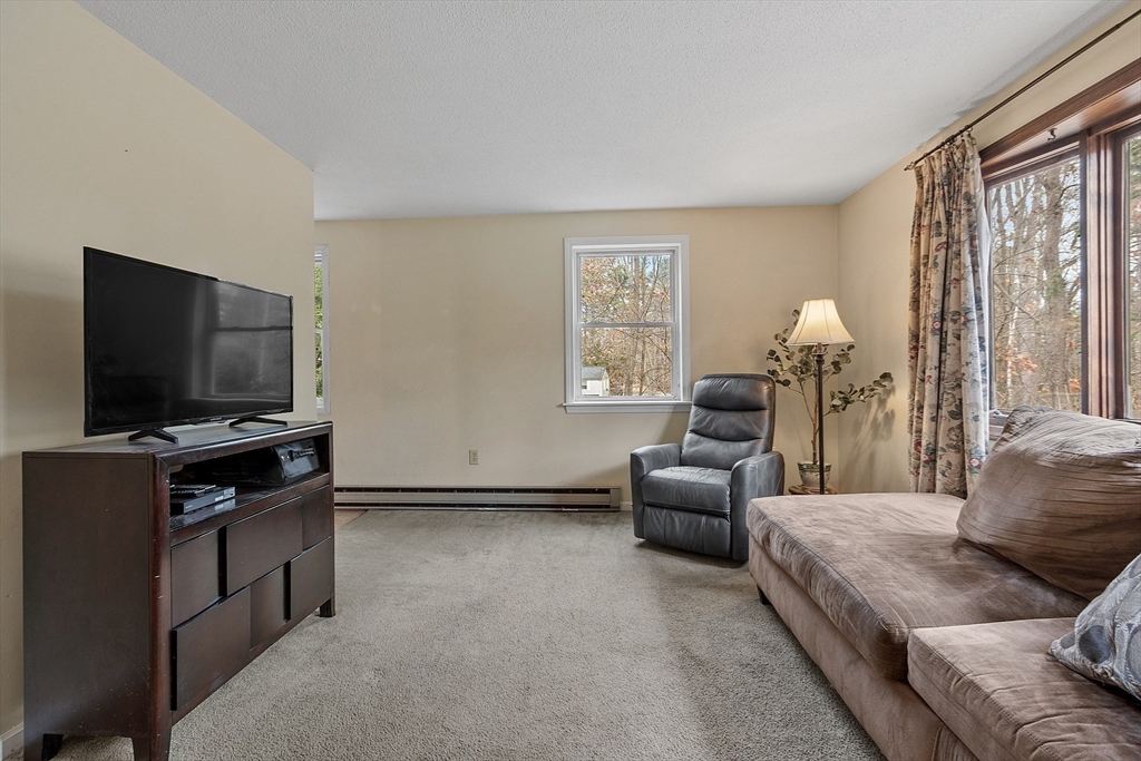 167 Dunn Road Ashburnham, MA 01430 - Photo 3 of 37 Gallery Image 3