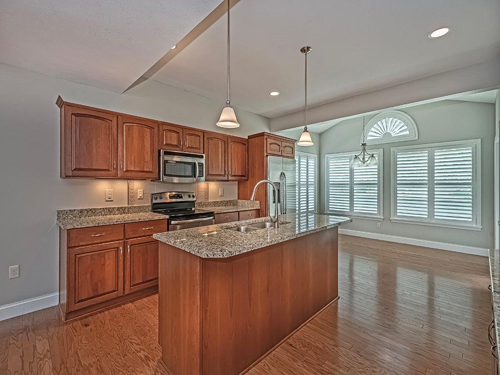 235 Berkeley Way Monroeville, PA 15146 - Photo 8 of 29