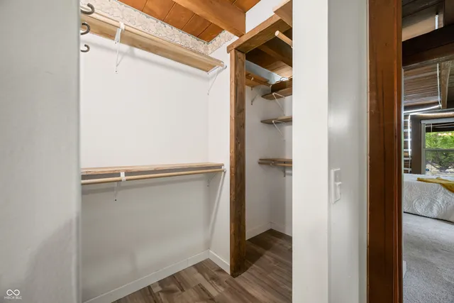 $489,900 | 6968 South 300 West, Trafalgar, IN 46181