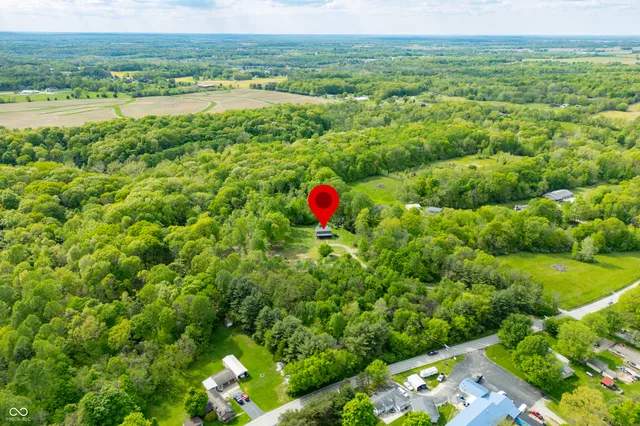 $489,900 | 6968 South 300 West, Trafalgar, IN 46181