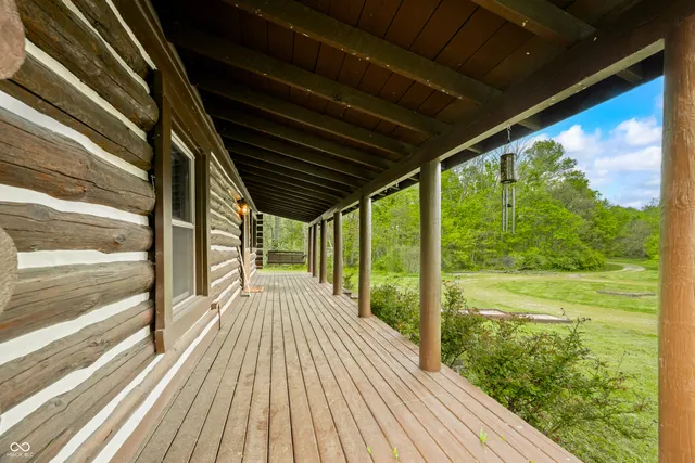 $489,900 | 6968 South 300 West, Trafalgar, IN 46181