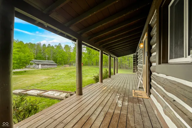 $489,900 | 6968 South 300 West, Trafalgar, IN 46181