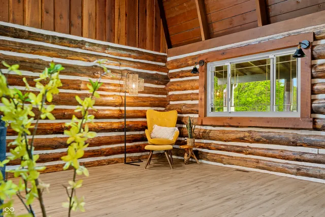 $489,900 | 6968 South 300 West, Trafalgar, IN 46181