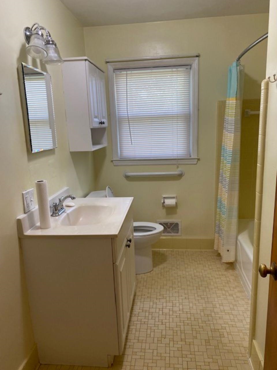 147 Dover Road Spartanburg, SC 29301 - Photo 5 of 9 Gallery Image 5
