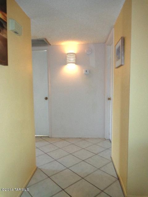 904 South Pantano Road Tucson, AZ 85710 - Photo 14 of 28 Gallery Image 14