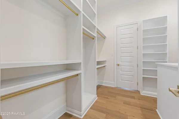 $999,000 | 208 Crossbill Drive, Lafayette, LA 70508