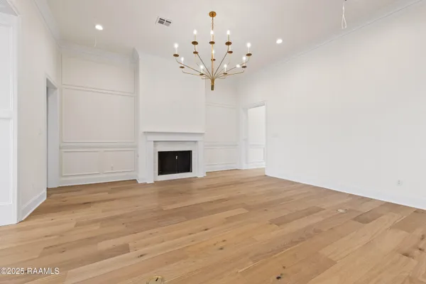 $999,000 | 208 Crossbill Drive, Lafayette, LA 70508