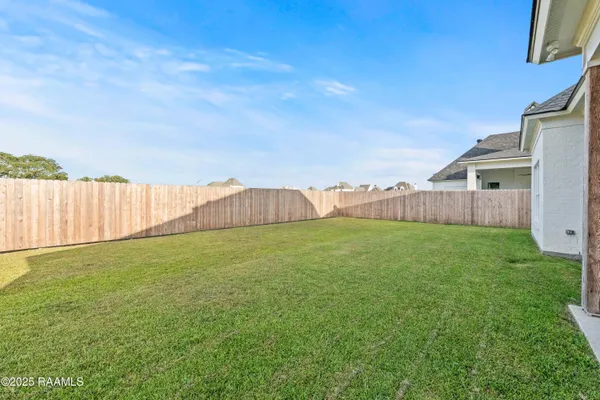 $999,000 | 208 Crossbill Drive, Lafayette, LA 70508