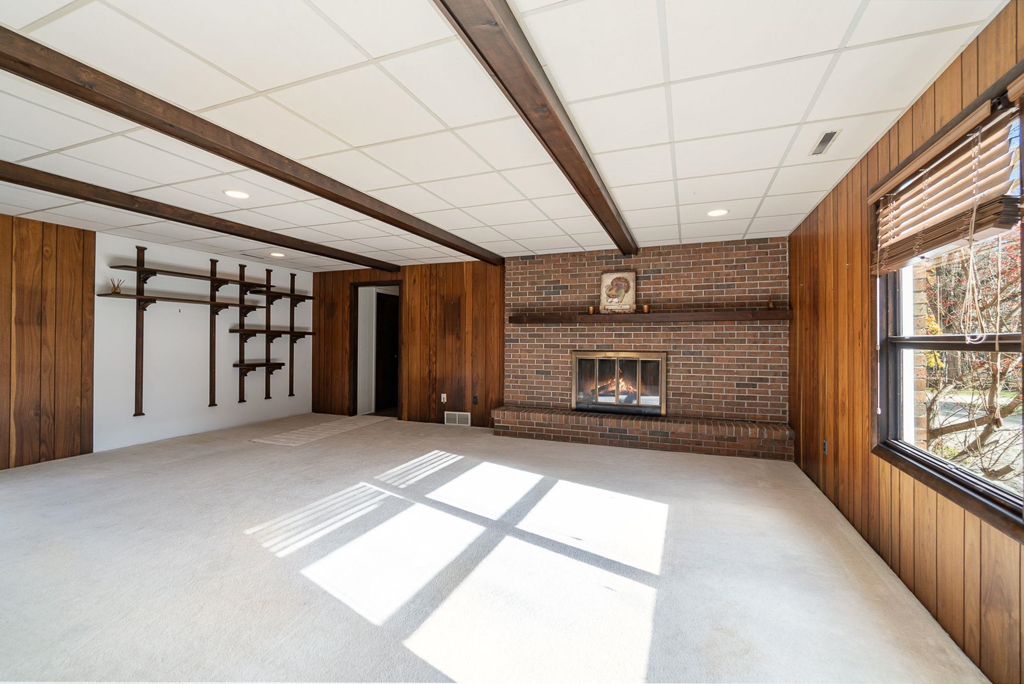 1055 East Harrison Road Alma, MI 48801 - Photo 12 of 29