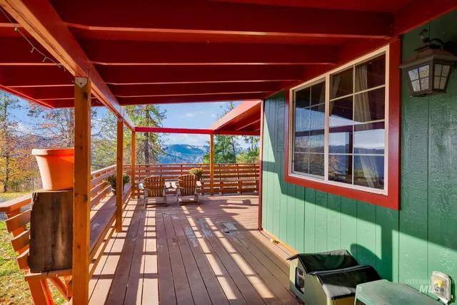 $649,000 | 5443 State Highway 11, Orofino, ID 83544