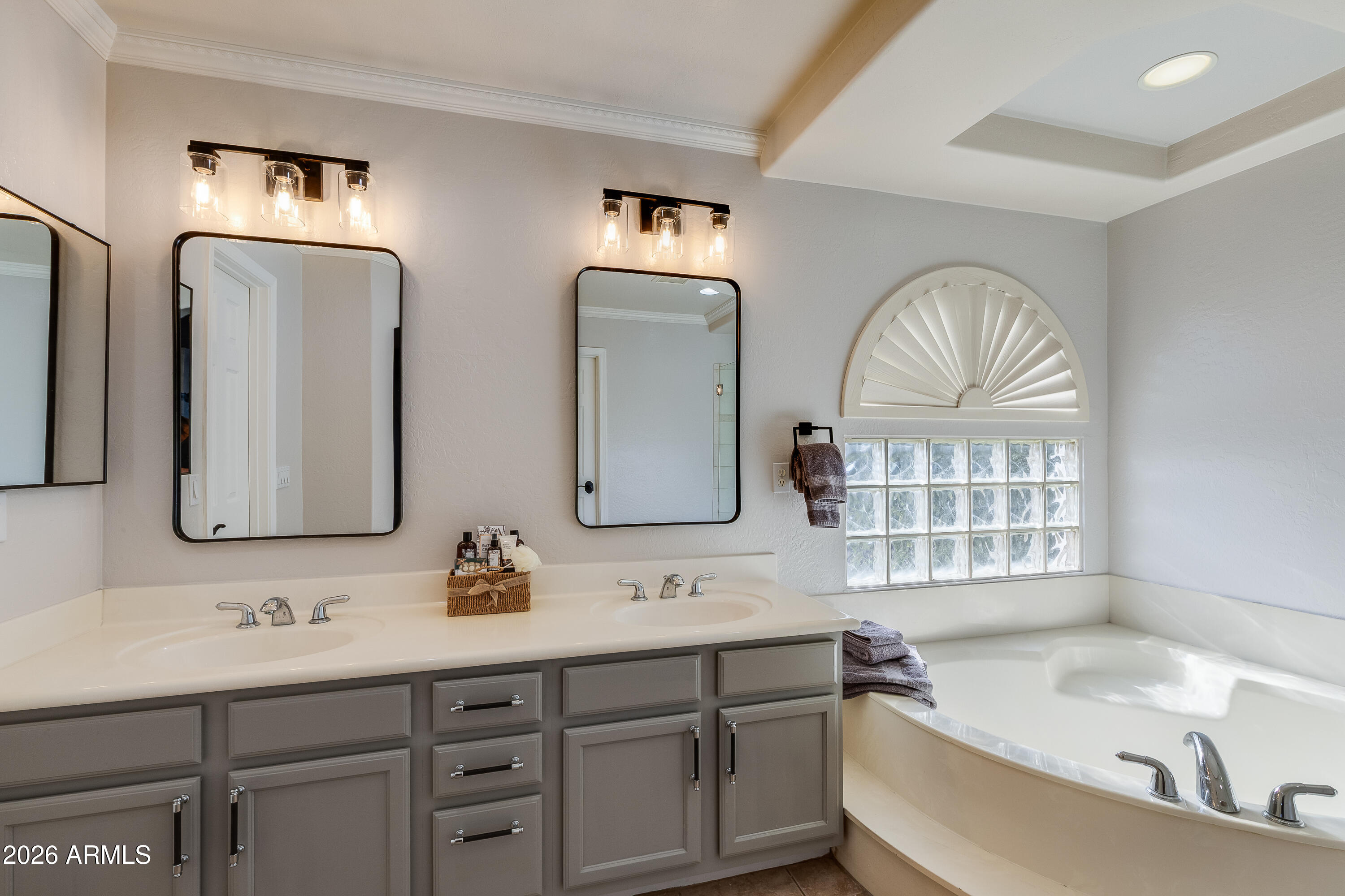 6324 West Avenida Del Rey Phoenix, AZ 85083 - Photo 16 of 22 Nicely updated