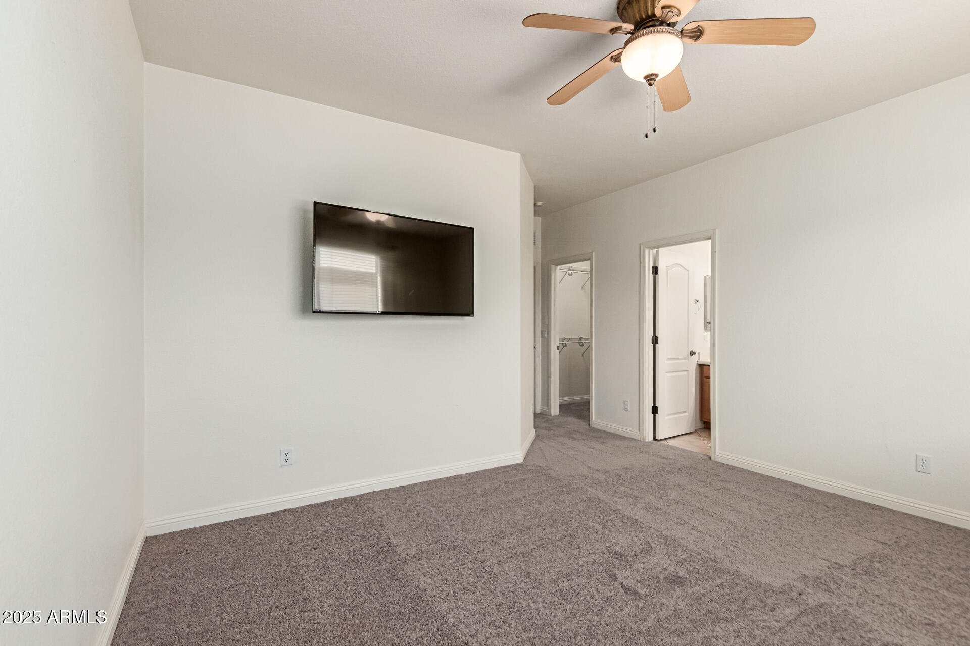 7405 South 19th Street Phoenix, AZ 85042 - Photo 10 of 22 15 - 19th