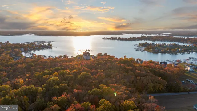 a view of a lake with houses