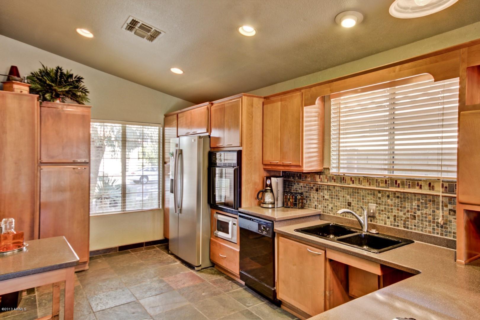 4151 West Bloomfield Road Phoenix, AZ 85029 - Photo 2 of 21 Bloomfield (4)