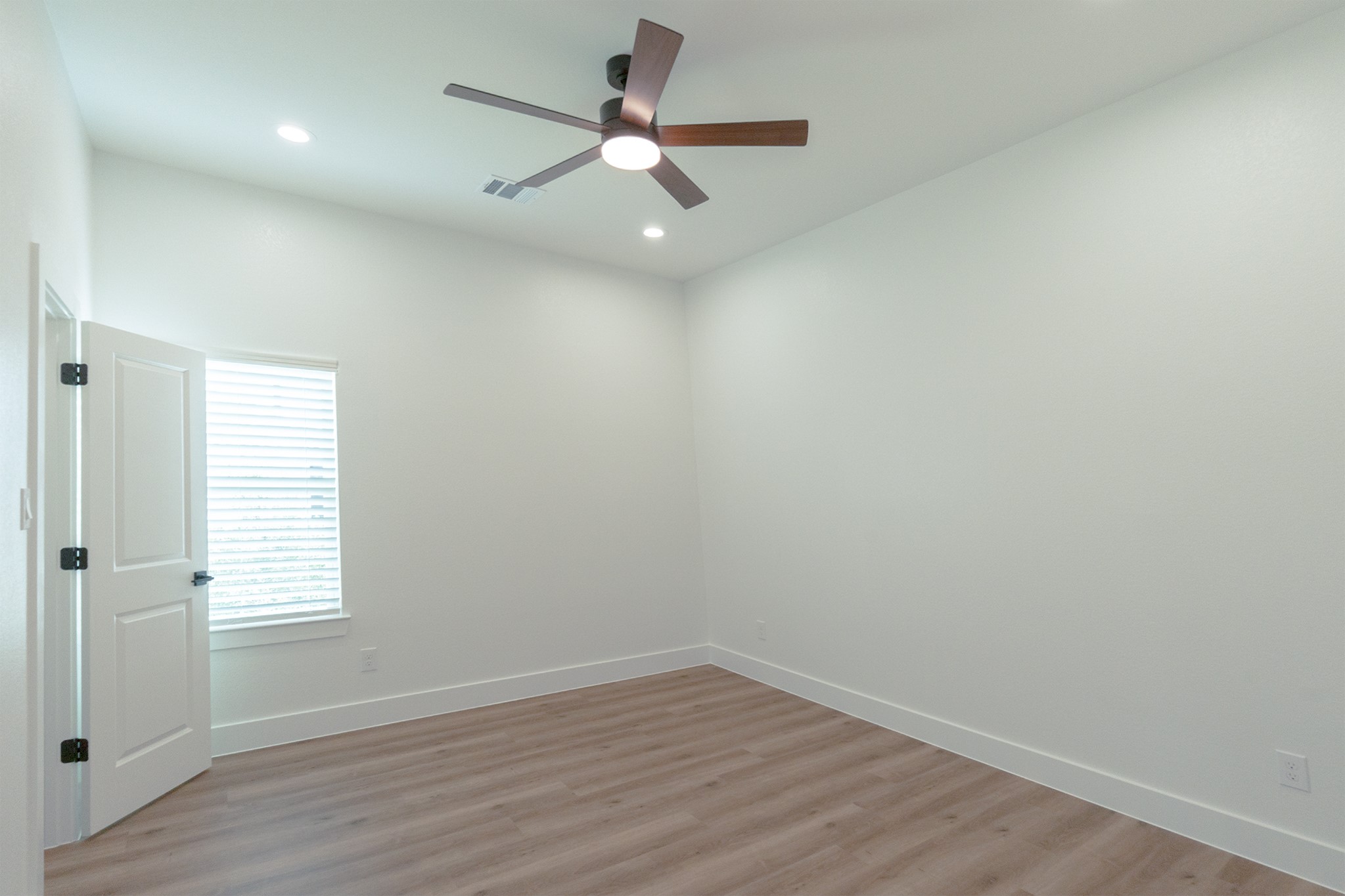 4618 Ward Street Houston, TX 77021 - Photo 25 of 31