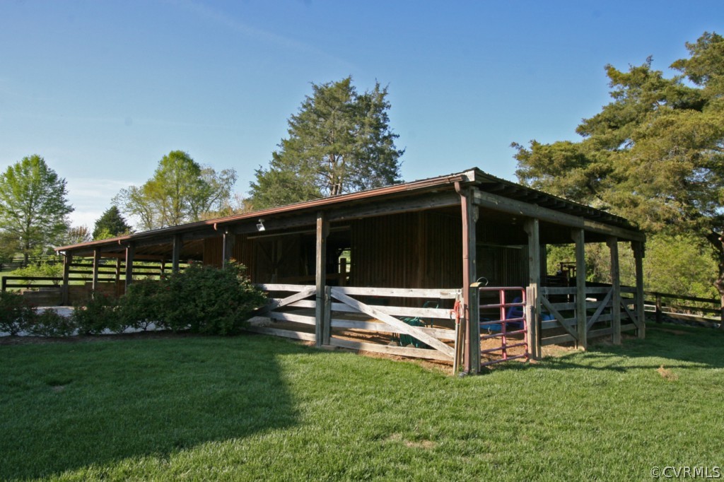 581 Lee Road Crozier, VA 23039 - Photo 23 of 24 Gallery Image 23