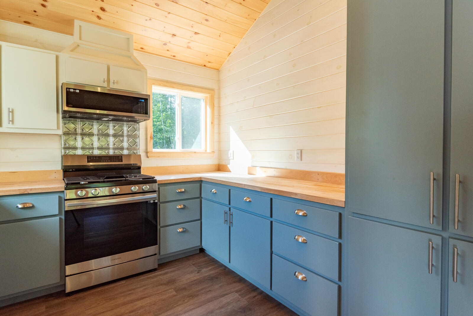 12 Old Robinson Road Rome, ME 04963 - Photo 23 of 44 lakehome_oakridge027