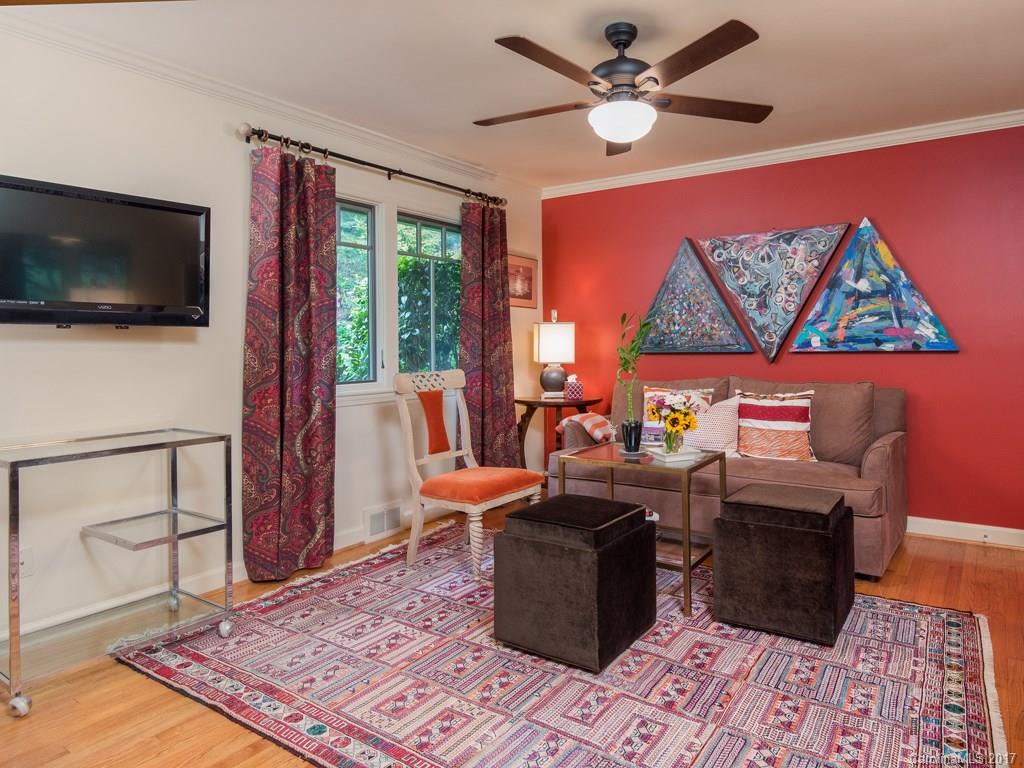 390 Windsor Road Asheville, NC 28804 - Photo 13 of 24 Gallery Image 13