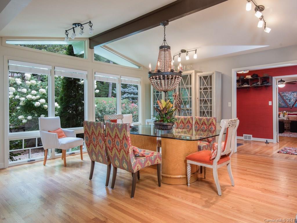 390 Windsor Road Asheville, NC 28804 - Photo 3 of 24 Gallery Image 3