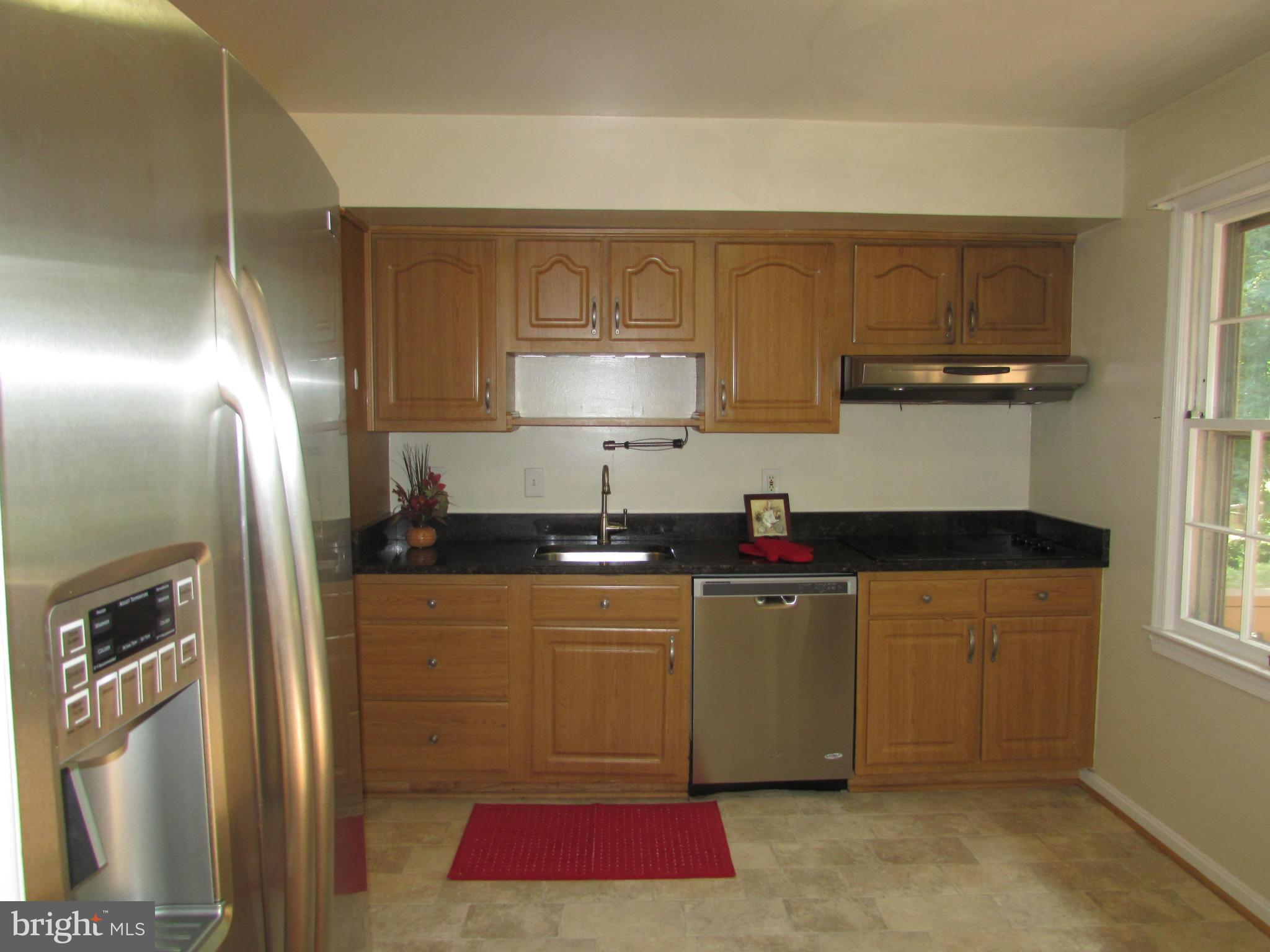 7508 Castle Road Manassas, VA 20109 - Photo 13 of 25 Kitchen