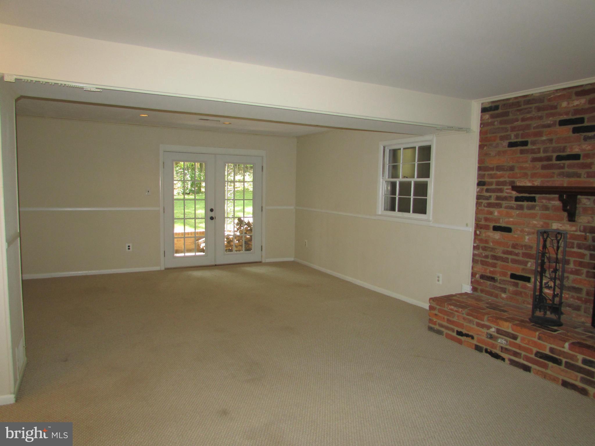 7508 Castle Road Manassas, VA 20109 - Photo 20 of 25 Family Room