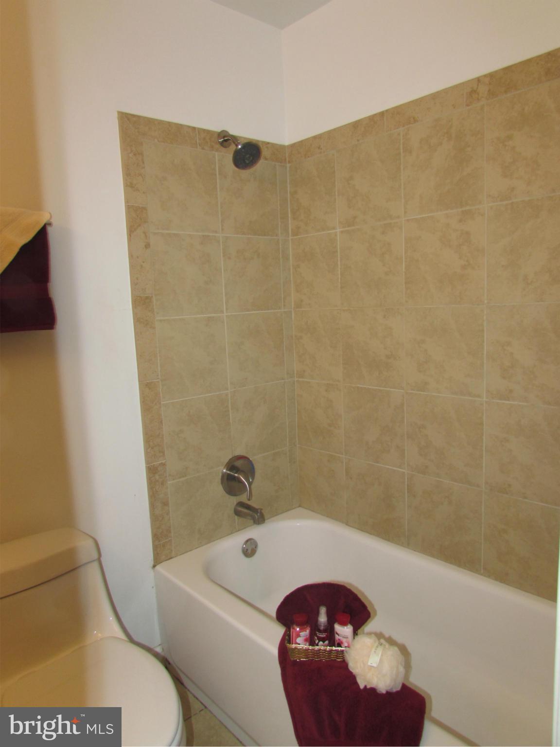 7508 Castle Road Manassas, VA 20109 - Photo 10 of 25 Bath