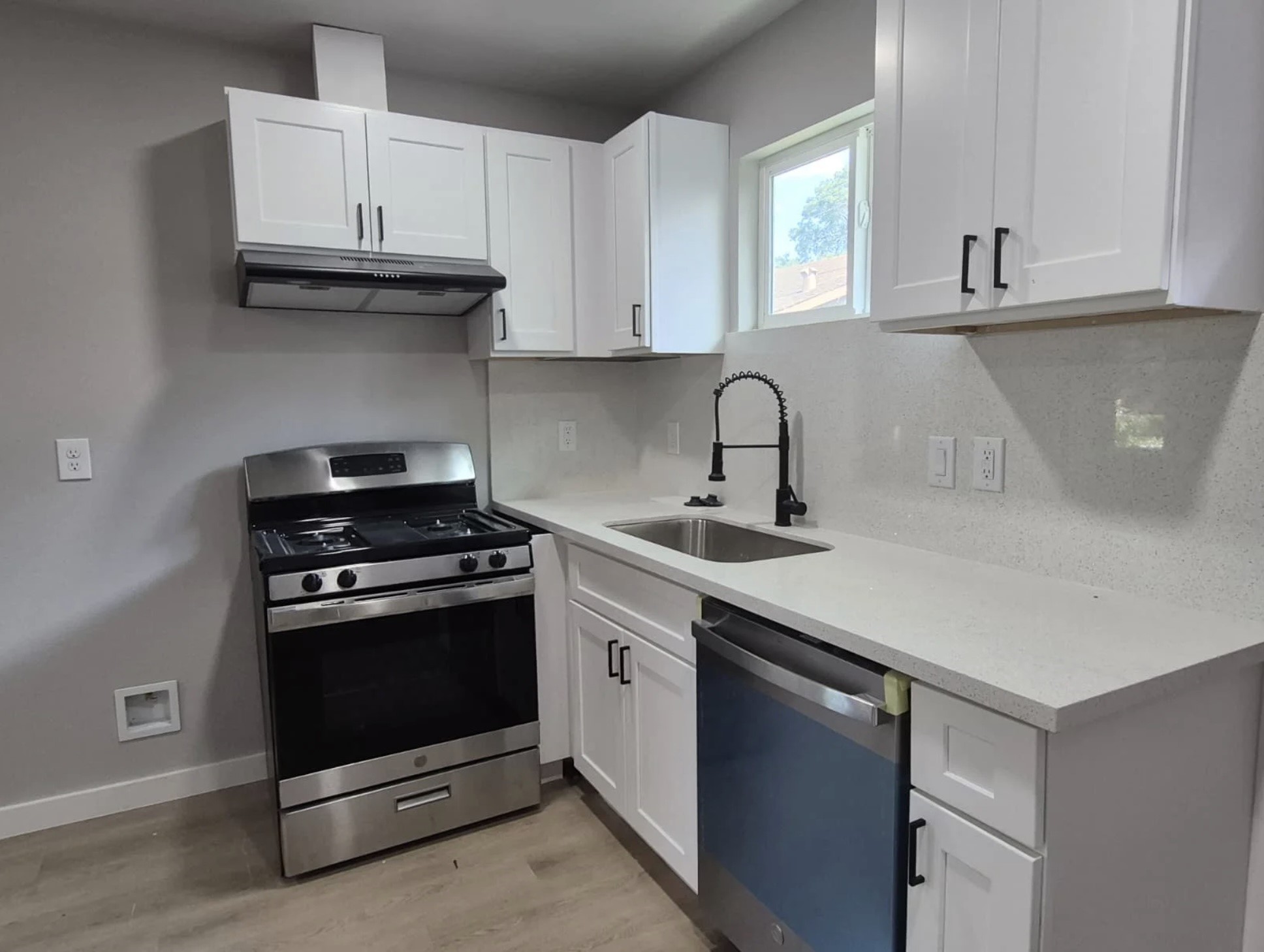 7909 Ford Street, Unit 3 Houston, TX 77012 - Photo 5 of 6