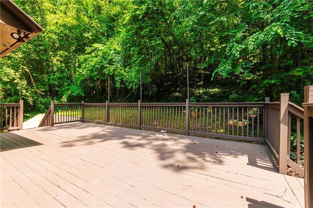 2864 Sandpiper Circle Southwest Atlanta, GA 30311 - Photo 16 of 23