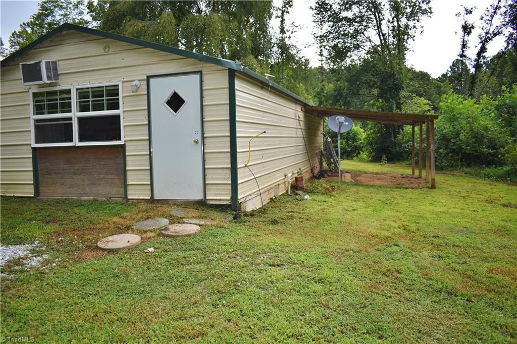 326 Beulah Church Road Lowgap, NC 27024 - Photo 8 of 22 Gallery Image 8