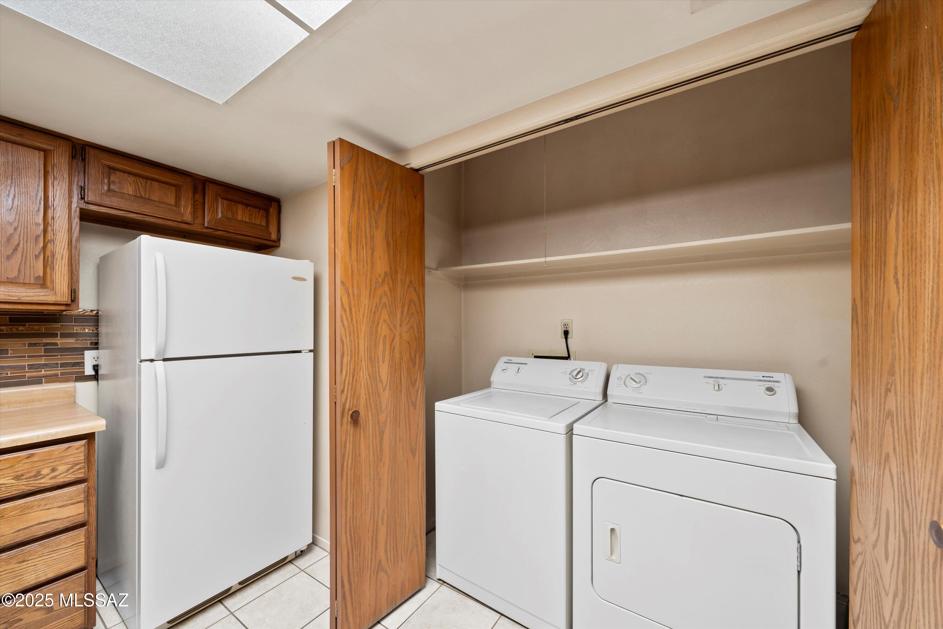 1949 North Swan Road, Unit 32 Tucson, AZ 85712 - Photo 8 of 24 Gallery Image 8