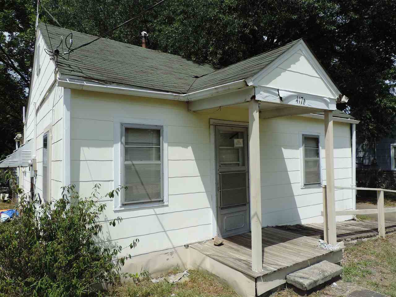 4176 Elliston Road Memphis, TN 38111 - Photo 1 of 2