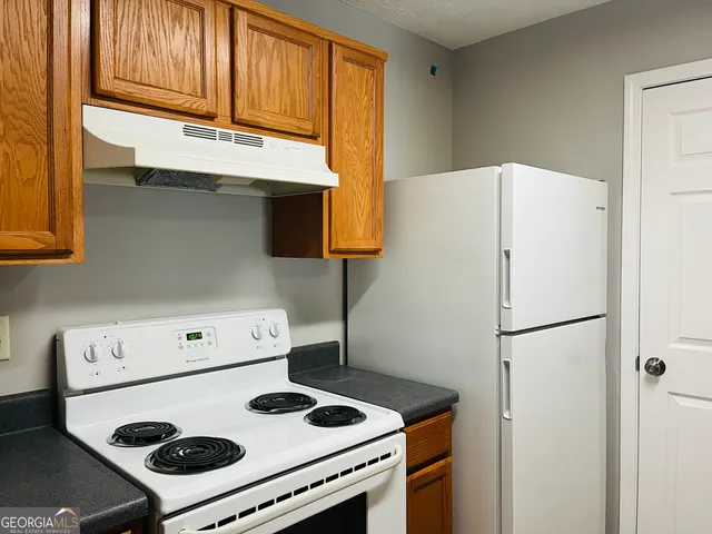 $1,250 | 105 Granite Street, Unit B, Hogansville, GA 30230
