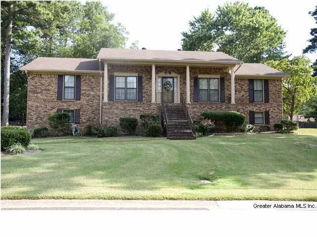 1329 7th Way Pleasant Grove, AL 35127 - Photo 1 of 15