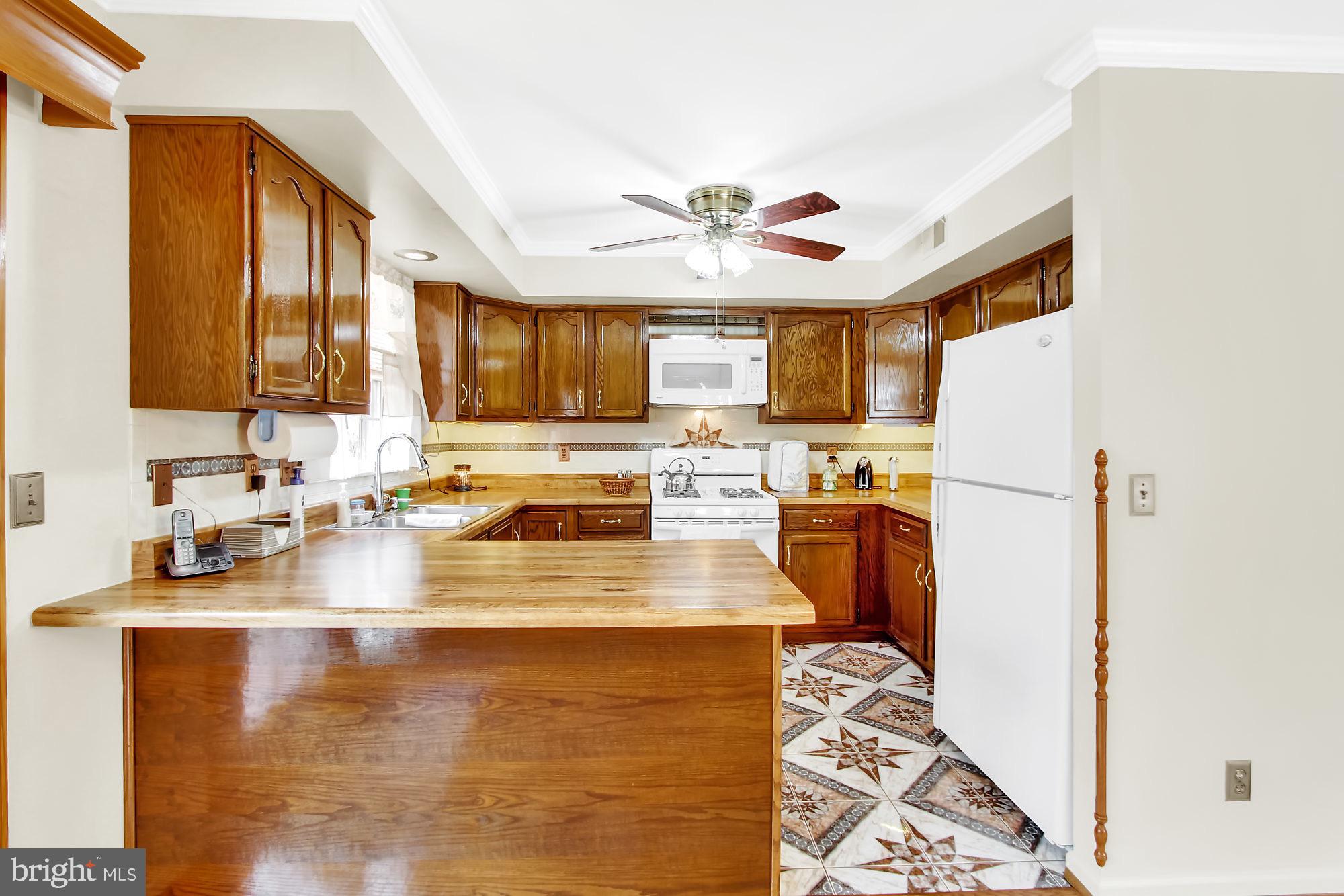101 Chambers Ridge York, PA 17402 - Photo 9 of 27 Gallery Image 9