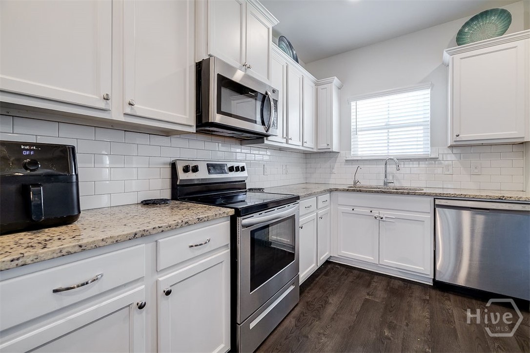 118 William Way Springfield, GA 31329 - Photo 7 of 29