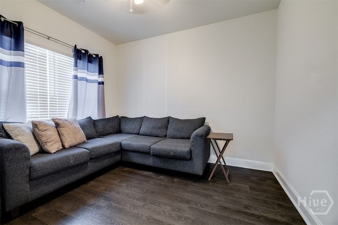118 William Way Springfield, GA 31329 - Photo 10 of 29