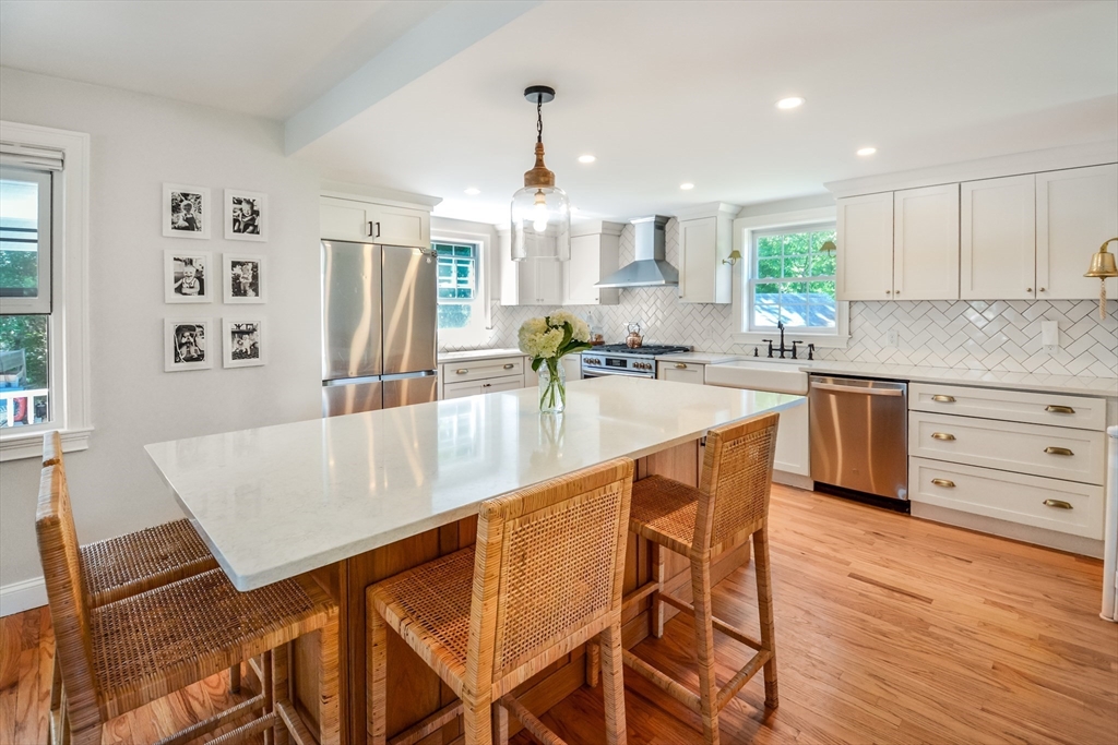 95 Tiffany Road Norwell, MA 02061 - Photo 3 of 40