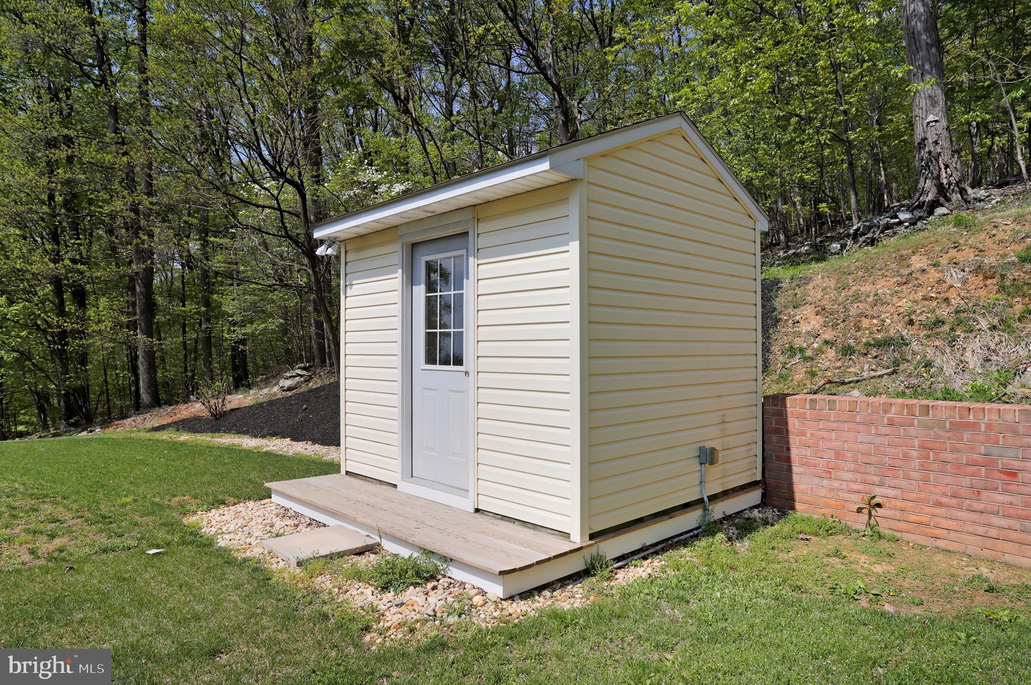 7011 Gilardi Road Boonsboro, MD 21713 - Photo 35 of 45 Shed