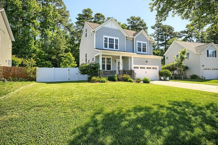 8201 Ruddock Place Hayes, VA 23072 - Photo 2 of 40
