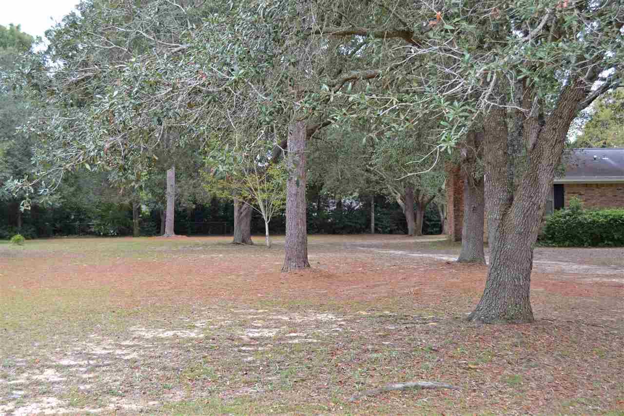 7455 Gunter Road Pensacola, FL 32526 - Photo 6 of 50 Gallery Image 6