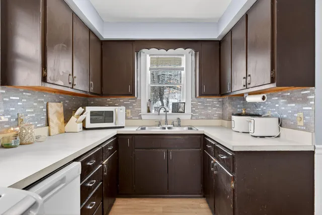 $325,000 | 5 Wescott Street, Limerick, ME 04048